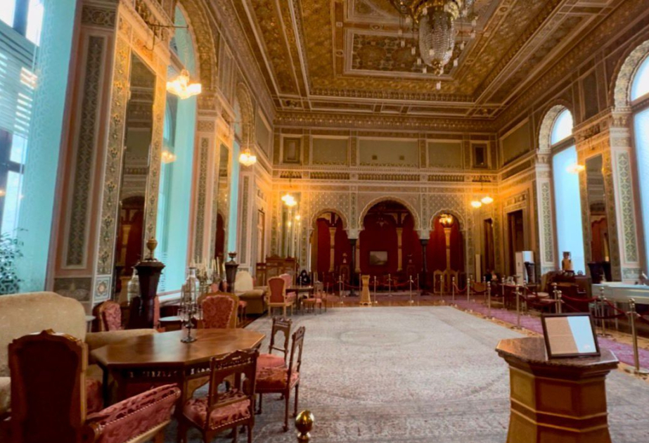 Reiches kulturelles Erbe im historischen Palast: Nationalmuseum für Geschichte Aserbaidschans VIDEO