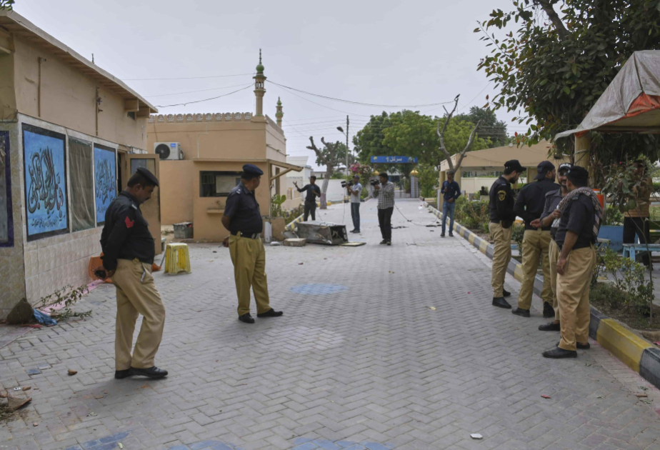 255 Afghan inmates released from Pakistani jails return home