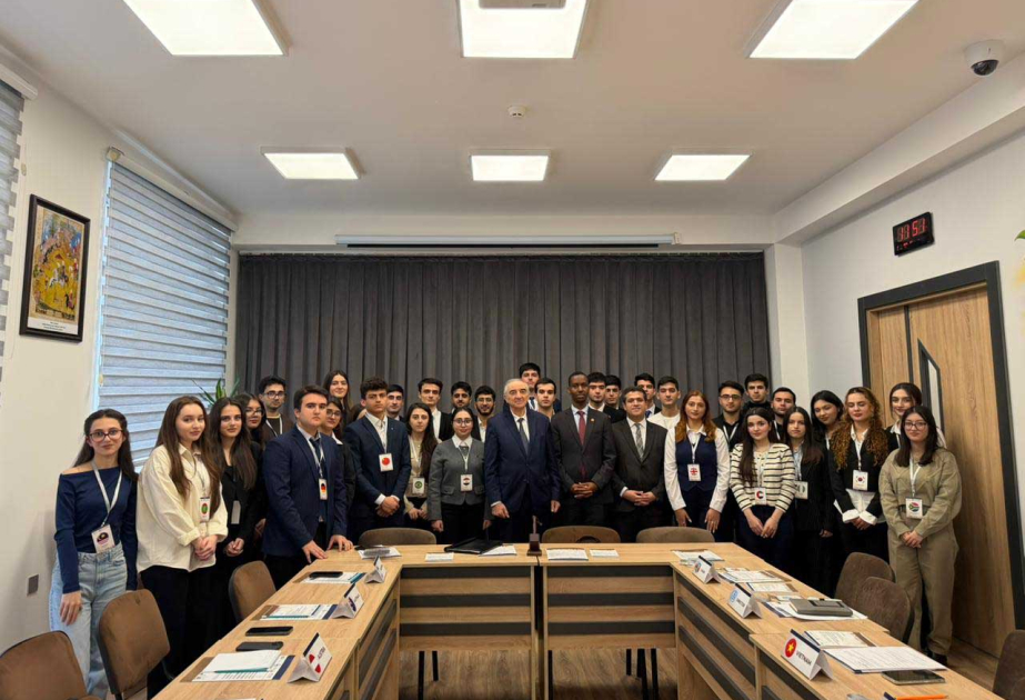 BDU-da “WUF modeli” simulyasiya konfransı keçirilib