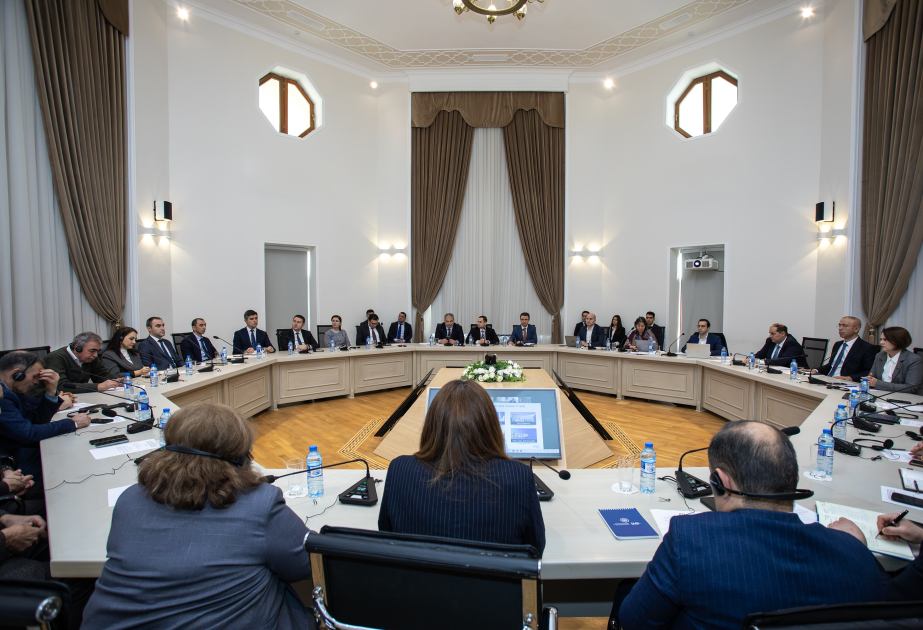 Grupo de trabajo sobre la Estrategia Nacional de Hidrógeno de Azerbaiyán se reúne en Bakú