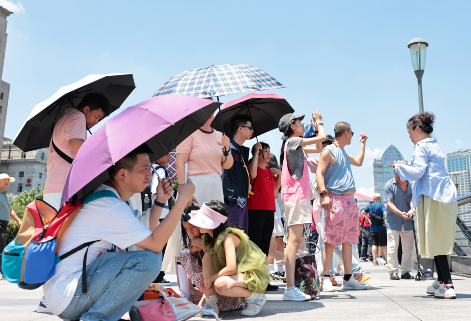 China records markedly warm and wet climate conditions in 2025