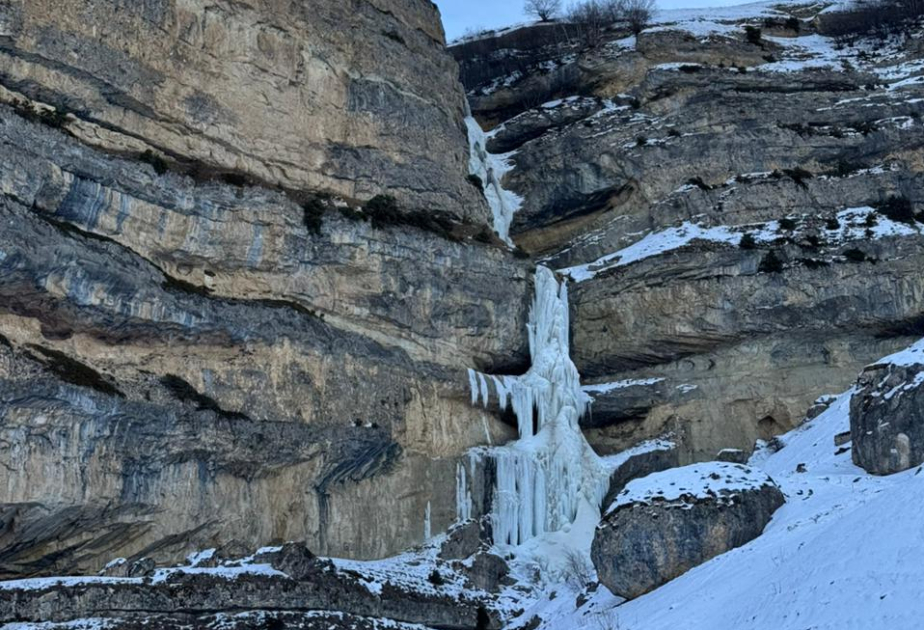 Winter miracle of the Caucasus: The frozen waterfall of Laza village VIDEO