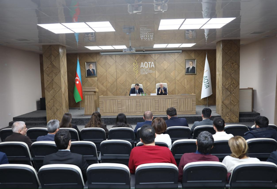 Sahibkarlar pestisid və gübrələrə dair tələblər barədə məlumatlandırılıblar