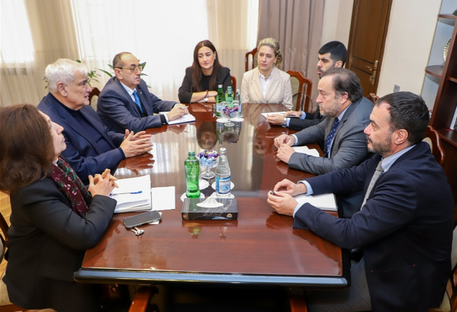 Director of Cervantes Institute visits Azerbaijan University of Languages