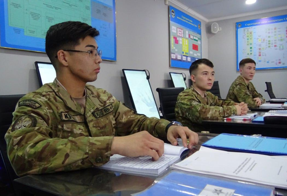 Поступление в военные вузы Казахстана перевели в онлайн-формат