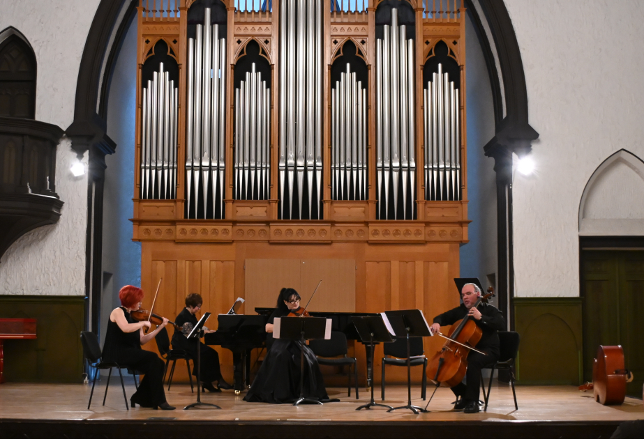 Filarmoniyanın Kamera və Orqan Musiqisi Zalında “Fərqli bir axşam” konsertlər silsiləsi davam edir