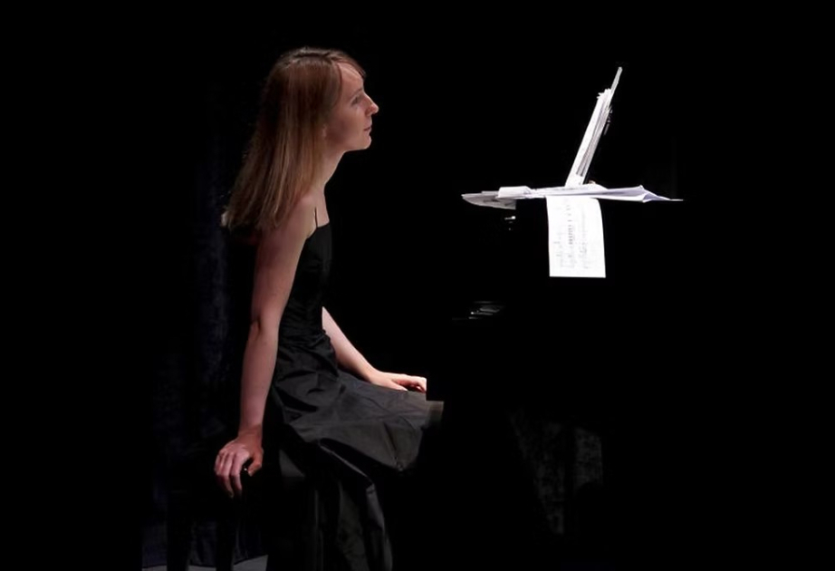 Pianista francesa: "La música de Gara Garayev combina magistralmente los motivos populares con elementos clásicos"