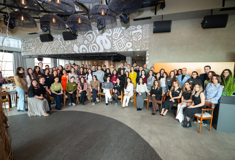 Jóvenes de Azerbaiyán celebran actos con motivo del Día de la Juventud de Azerbaiyán