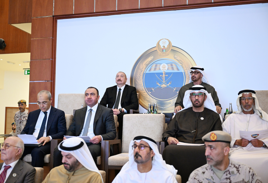 Los Presidentes de Azerbaiyán y de los Emiratos Árabes Unidos presencian en Abu Dabi el ejercicio conjunto “Peace Shield – 2026”