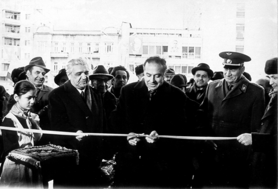 Memarlıqda milli üslub: Ulu Öndərin müasir Azərbaycan memarlığına töhfələri VİDEO