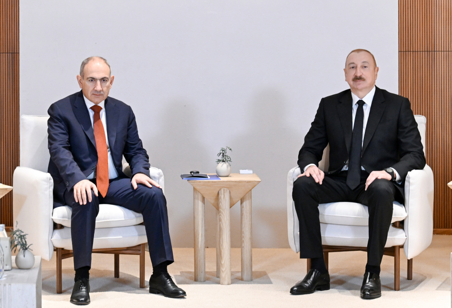 Президент Азербайджана Ильхам Алиев встретился в Абу-Даби с Премьер-министром Армении  ОБНОВЛЕНО ВИДЕО