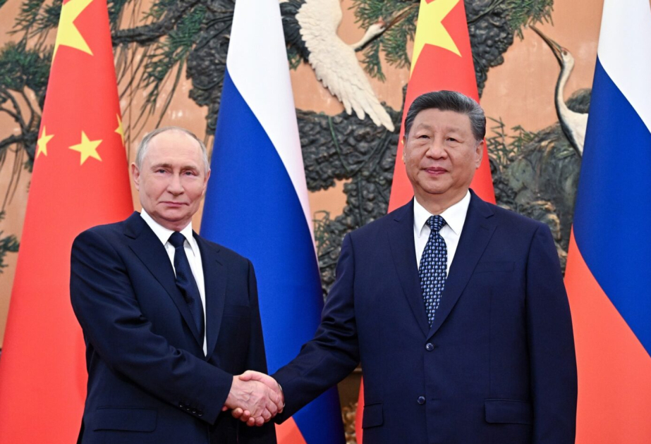 Les présidents chinois et russe s’entretiennent par visioconférence