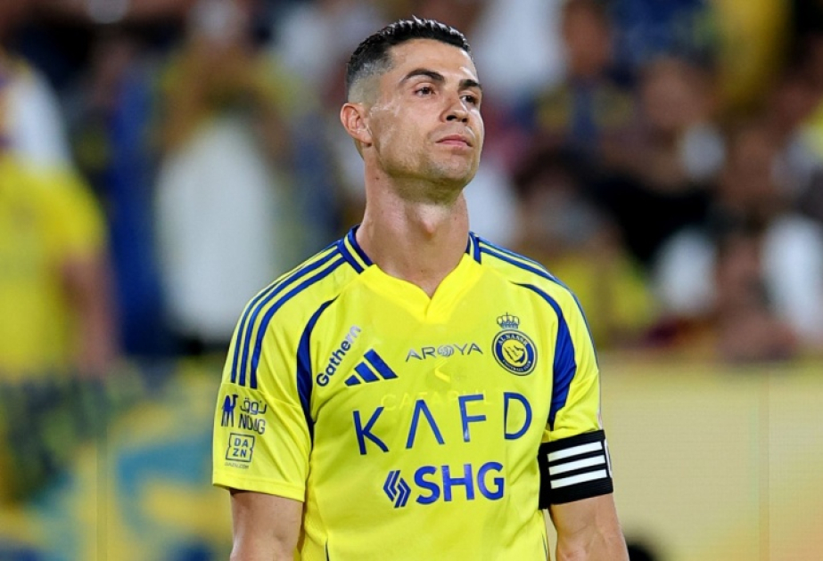 Azarkeşlər “Əl-Nəsr”dən ayrılmaq istəyən Kriştianu Ronaldunu ələ salıblar