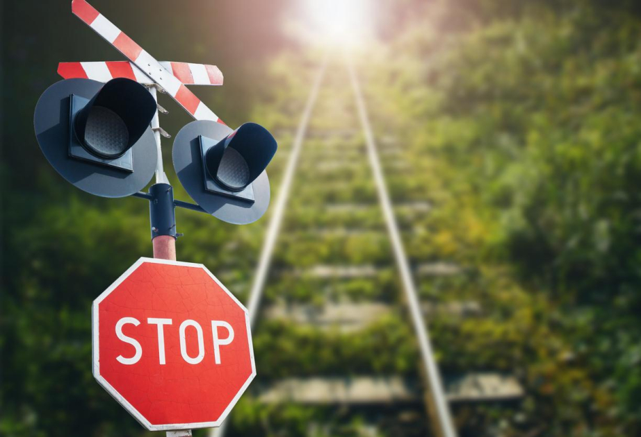 Xaçmazda qatar avtomobillə toqquşub, ölən var