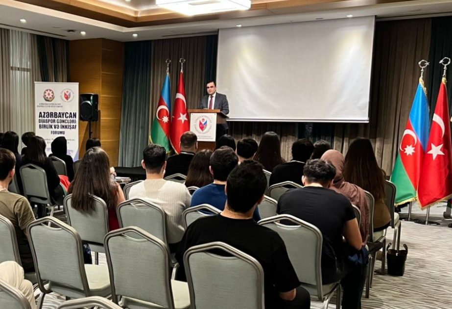 "Azərbaycan Diaspor Gəncləri: Birlik və İnkişaf Forumu" çərçivəsində təlimlər və panellər keçirilib