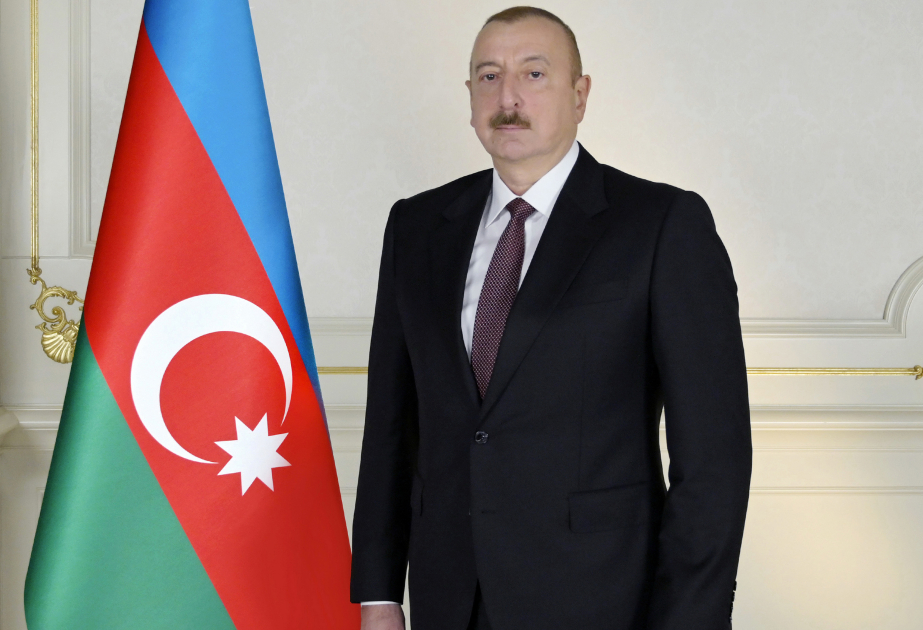 Presidente: “La inquebrantable hermandad que constituye la base de las relaciones entre Azerbaiyán y Türkiye demostró su verdadera esencia en un momento difícil”