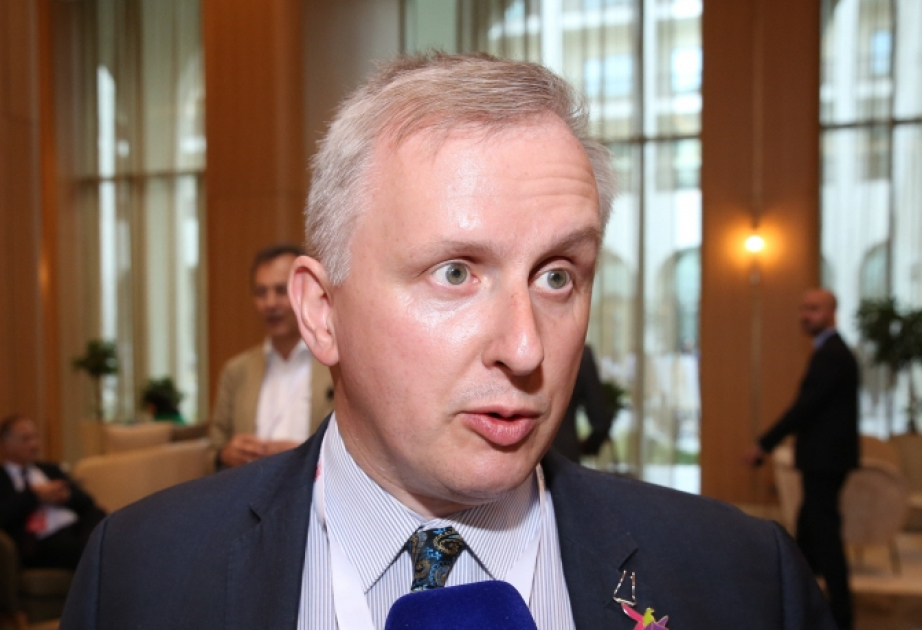 Neil Watson: “La energía sigue siendo el principal pilar de la asociación estratégica entre Azerbaiyán y el Reino Unido”