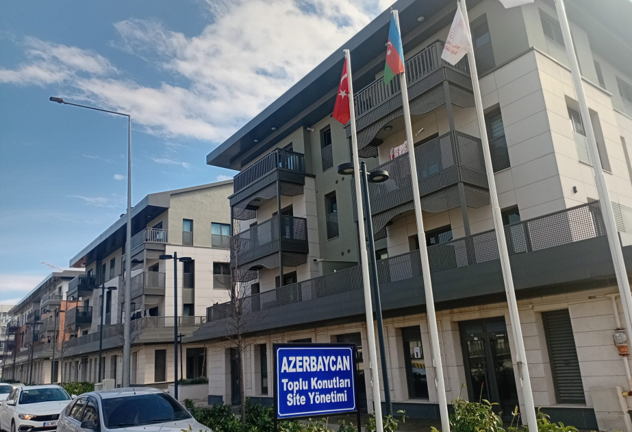 Kahramanmaraş sakinləri fəlakət zonasının bərpasına verdiyi töhfəyə görə Azərbaycana təşəkkür edirlər