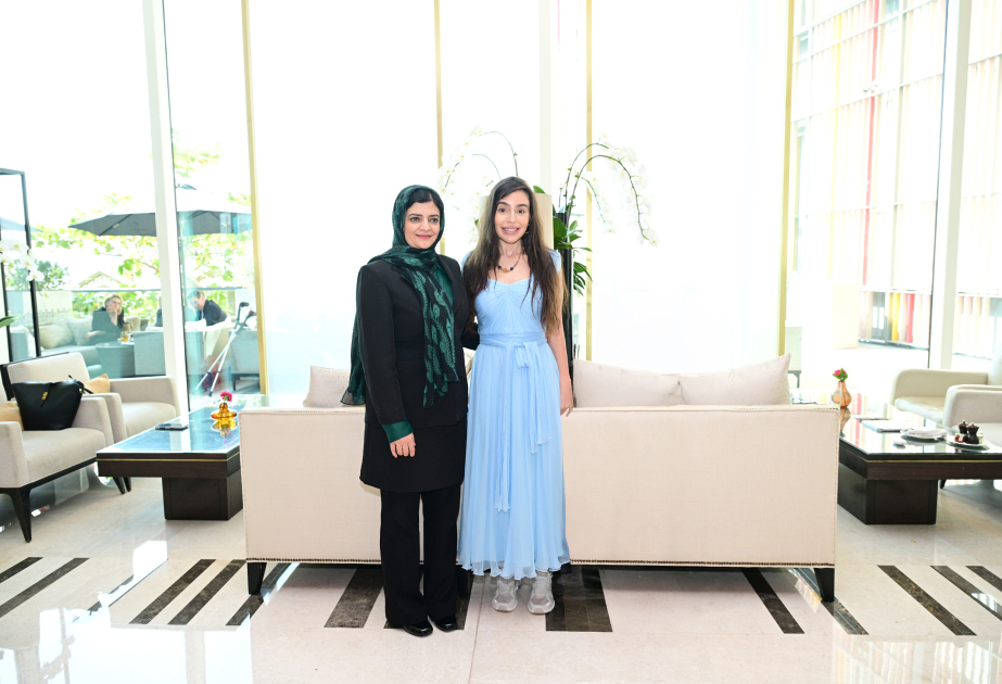 Leyla Aliyeva se reunió en Abu Dabi con Zarqa Yaftali