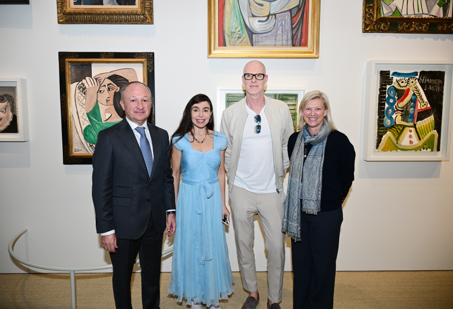 Leyla Aliyeva besucht Louvre Abu Dhabi und Abrahamitisches Familienhaus