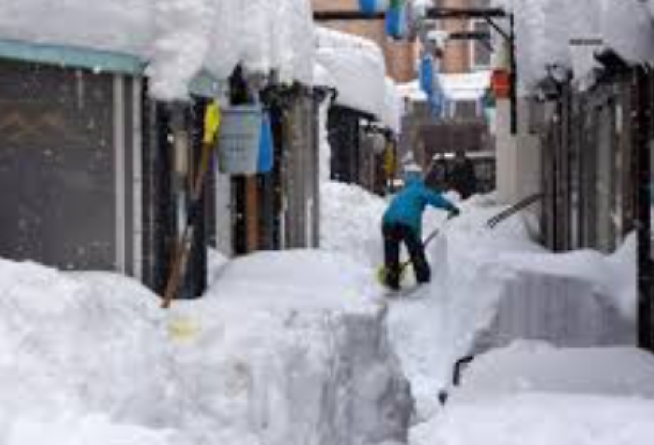 日本强降雪导致死亡人数增至42人
