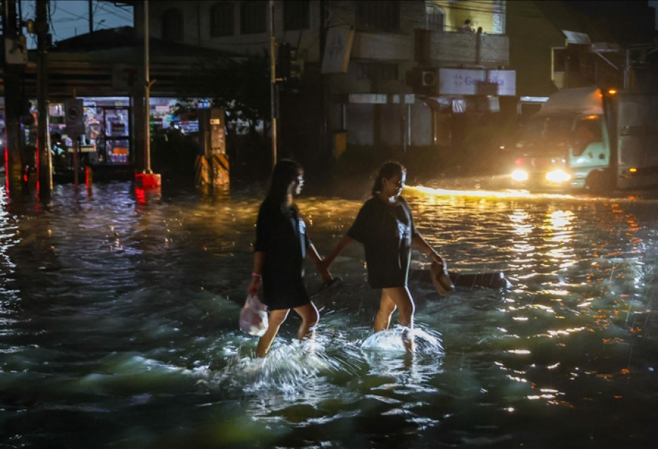 Filippində “Basyanq” fırtınası: reyslər ləğv edildi, minlərlə sərnişin yollarda qaldı
