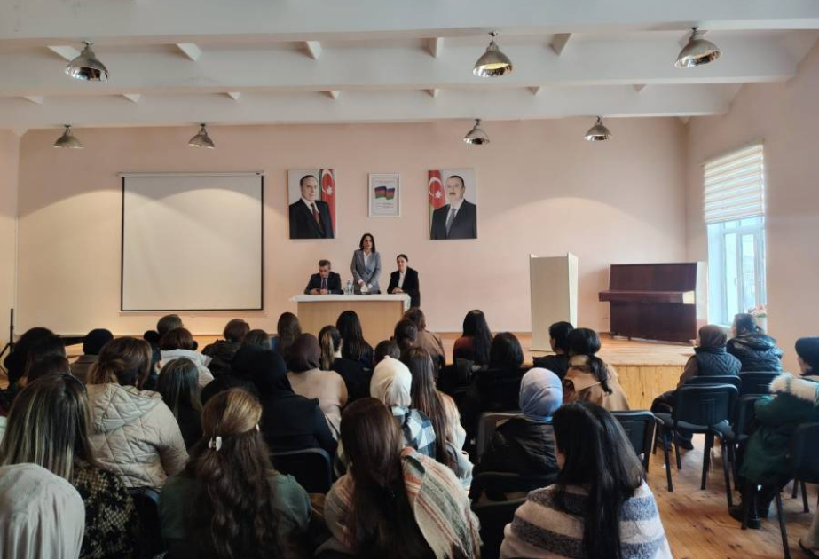 Astara rayonunda valideynlər üçün maarifləndirici tədbir keçirilib