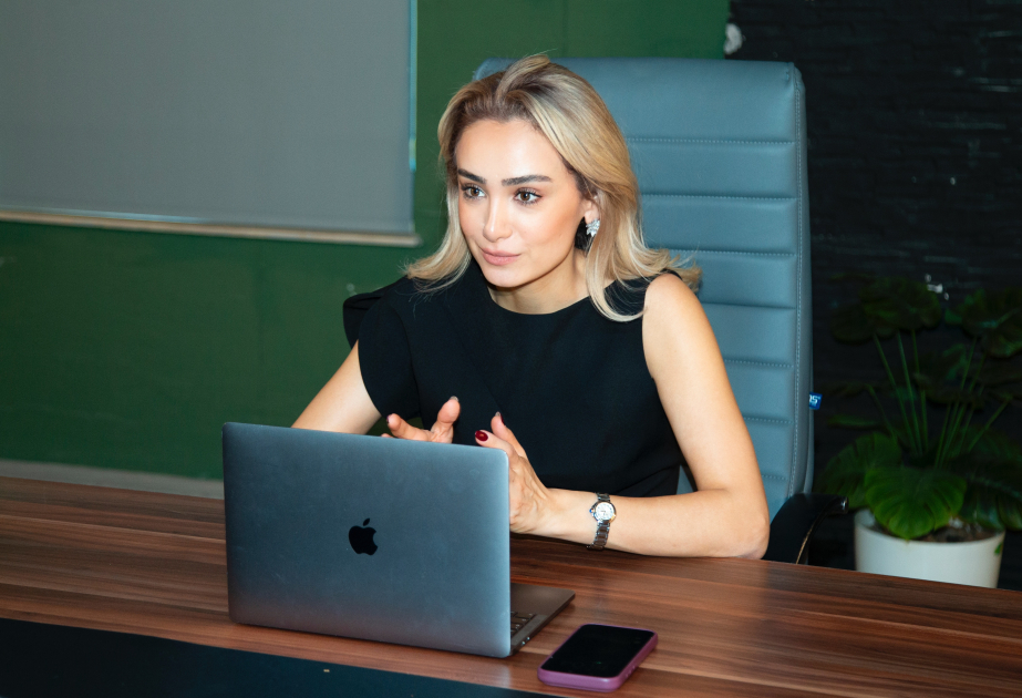 Ləman İbrahimova: Artıq 80-dən çox yerli və beynəlxalq süni intellekt startapı www.asanhub.ai platformasına cəlb olunub – MÜSAHİBƏ