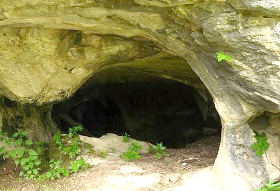 Azerbaiyán descubre restos humanos de hace 80.000 años que serán analizados en Japón