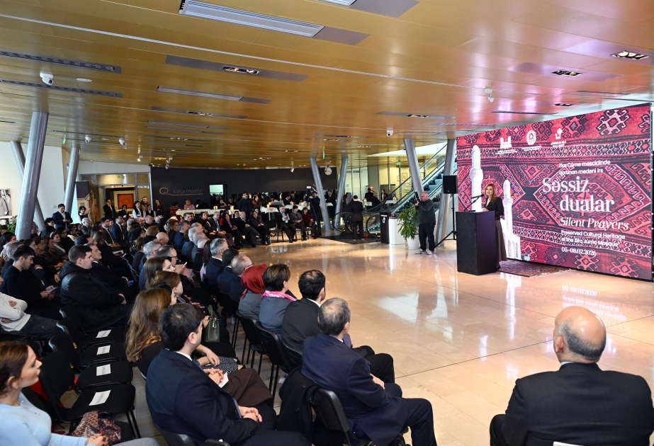 “Silent Prayers: Cultural Heritage Preserved at the Zira Juma Mosque” exhibition opens at Azerbaijan National Carpet Museum