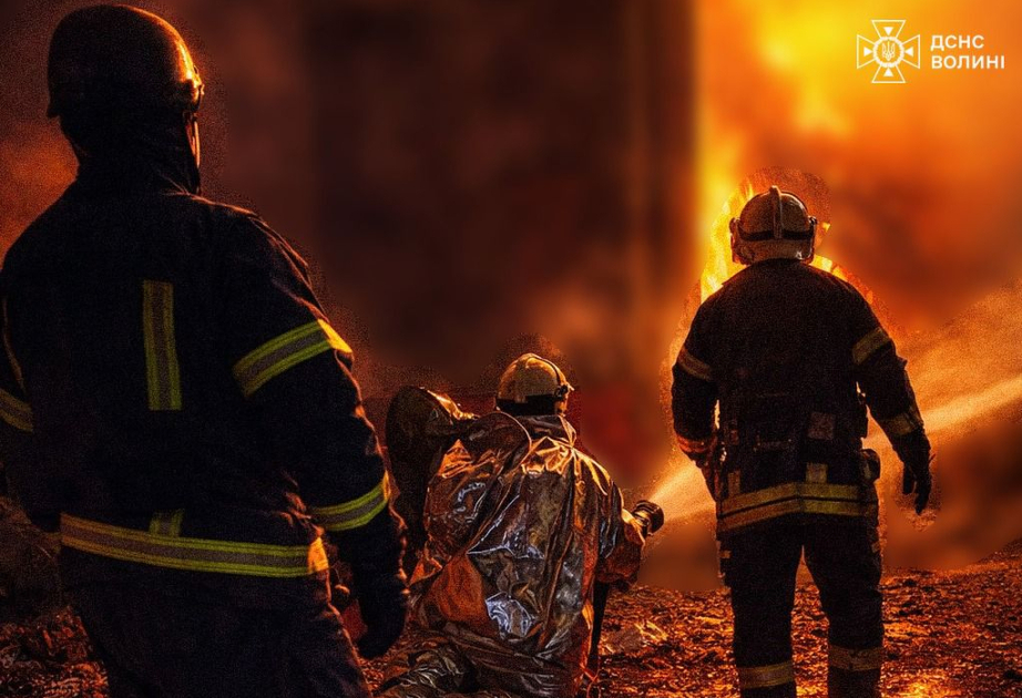 Zelenski: Ukrayna energetikasına hücumda 400-dən çox PUA və 40-a yaxın raketdən istifadə olunub