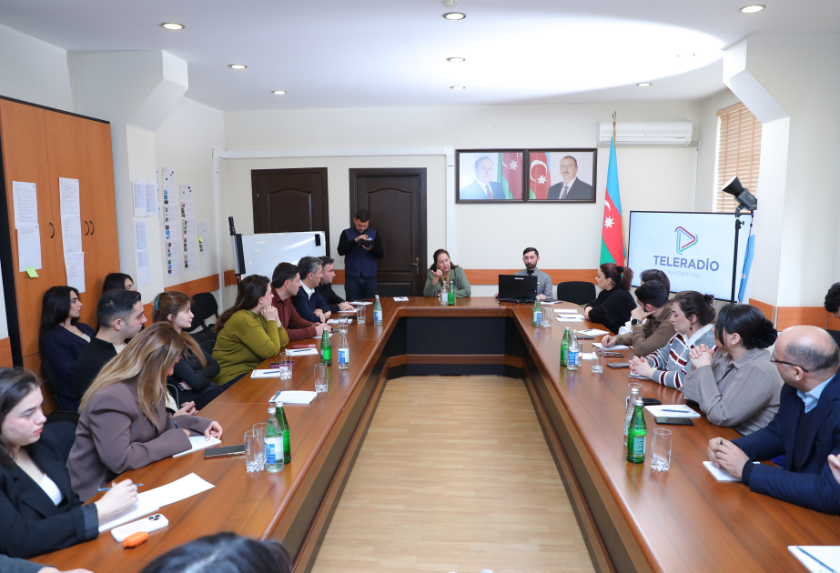 “Savadlı danışıq, xəbər dilində məsuliyyət” - təlim