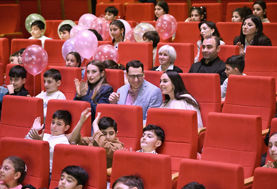 Première de la série animée « Isi et Piti » au Théâtre national d’art dramatique de Gandja