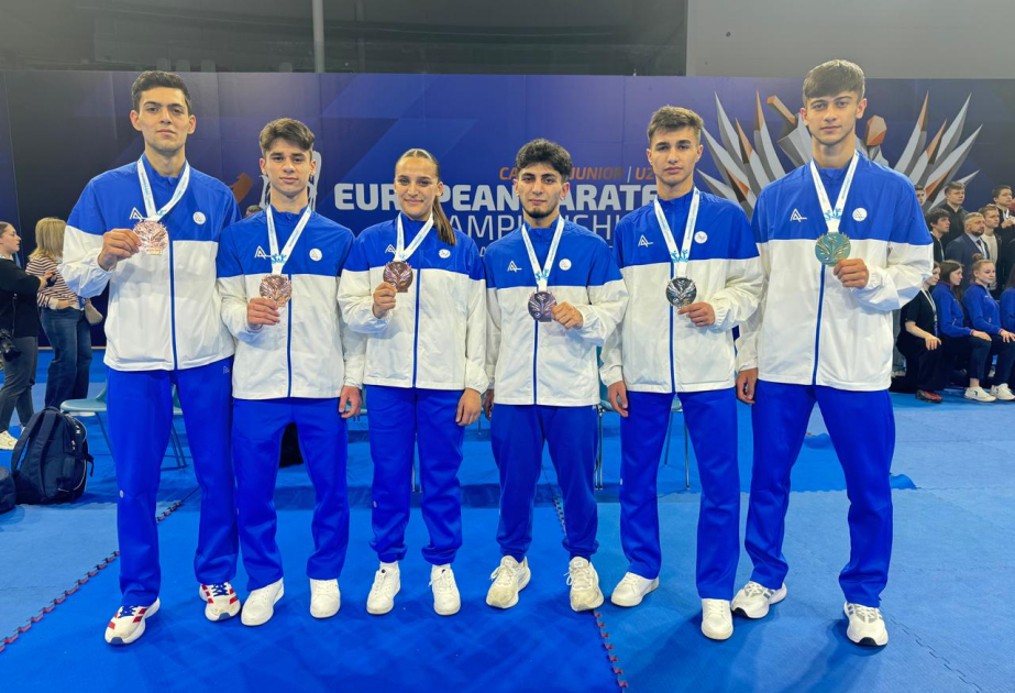 Azərbaycan karateçiləri Kiprdə keçirilən çempionatda 6 medal qazanıblar