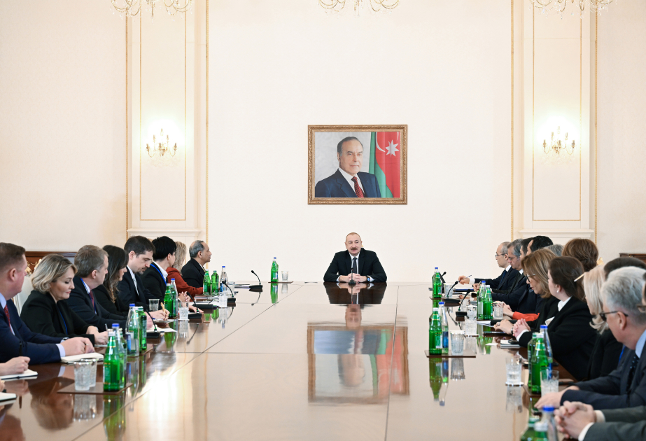 El Presidente Ilham Aliyev recibe a una delegación de la Cámara de Comercio de Estados Unidos  ACTUALIZADO