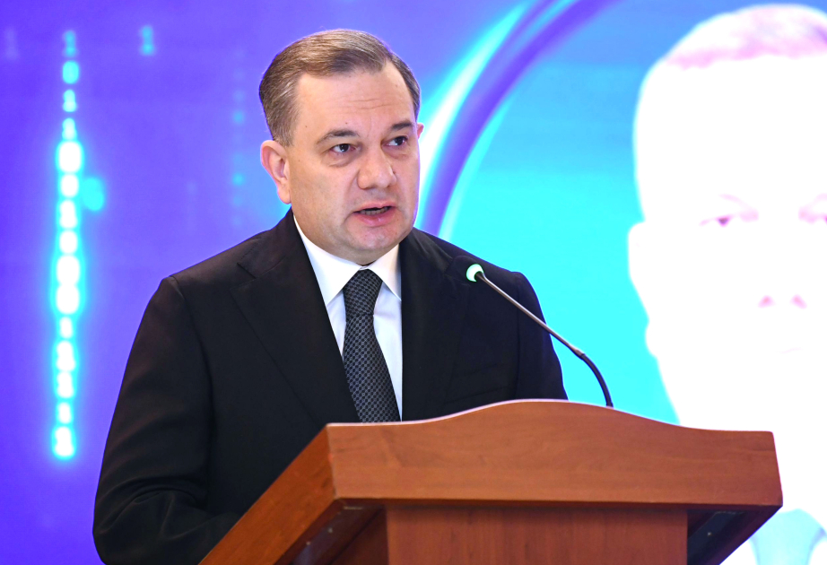 Samir Məmmədov: Azərbaycanda 7 mindən çox şəxs kibergigiyena üzrə biliklərini artırıb VİDEO