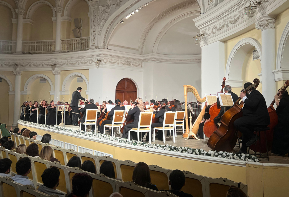 Əsrləri adlayan musiqi