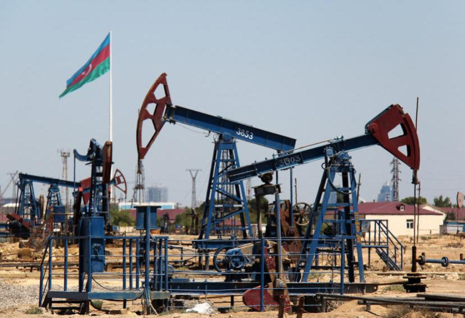Preis von Azeri Light zugelegt