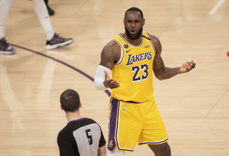 NBA: Lider “Los-Anceles Leykers”in qələbə seriyasına son qoyub