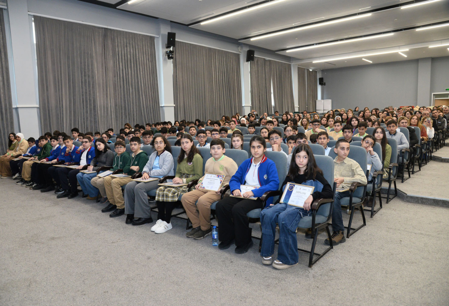 Müsabiqə və olimpiada qalibləri mükafatlandırılıb