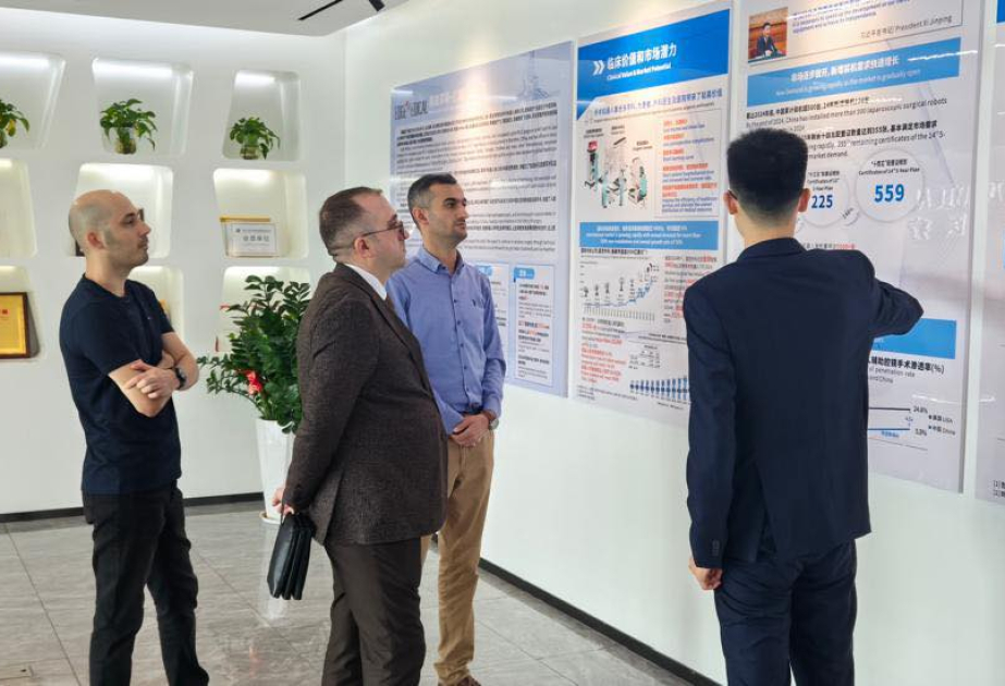 Azərbaycanlı cərrah-uroloq çinli alimlə birgə tədqiqat aparacaq