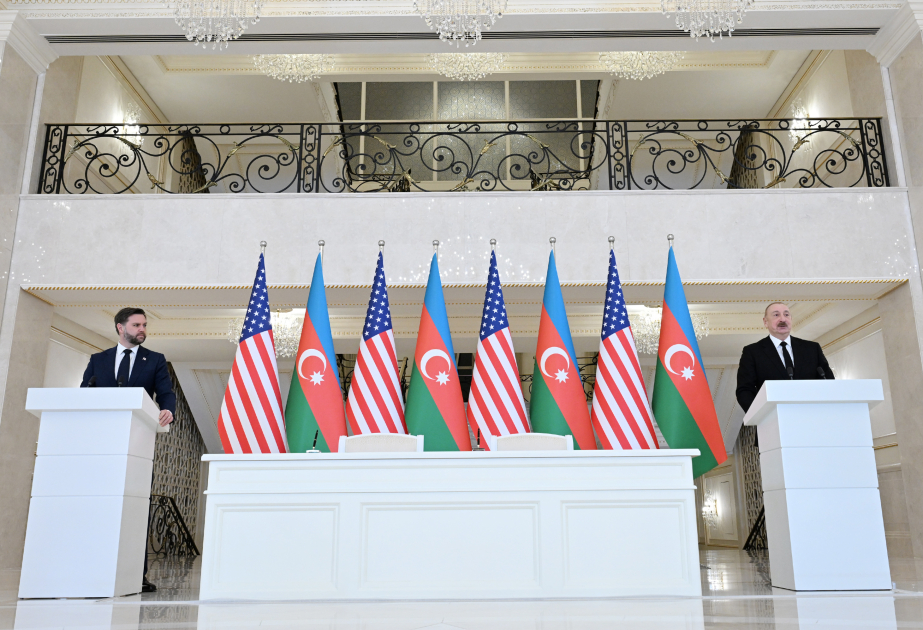 Aserbaidschans Präsident Ilham Aliyev und US-Vizepräsident James David Vance geben Presseerklärungen ab AKTUALISIERT VIDEO