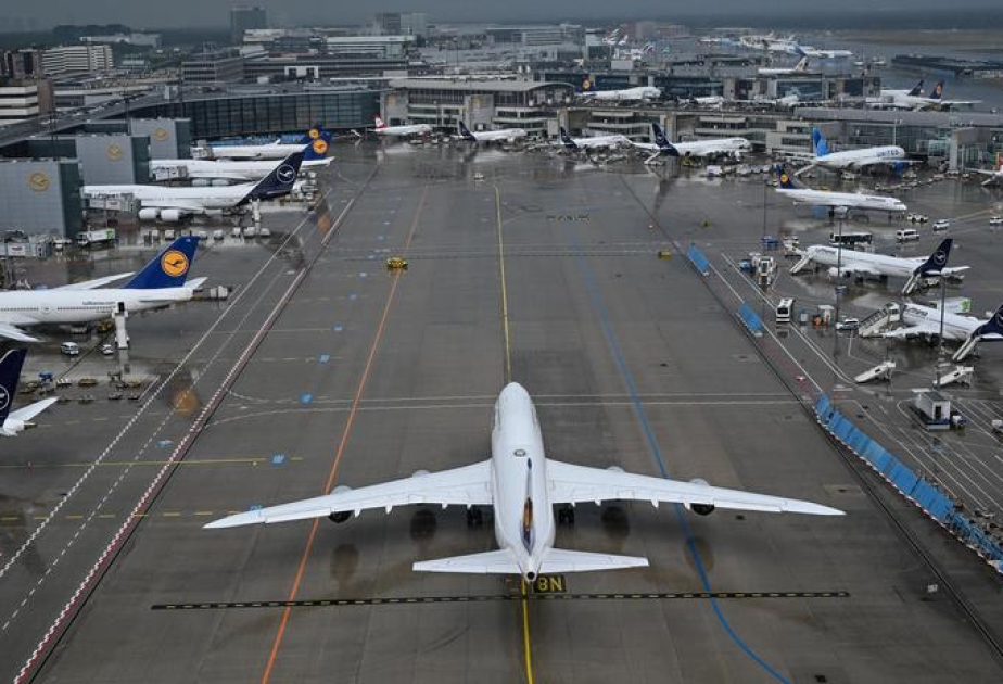 “Lufthansa” aviaşirkətinin pilot və bələdçiləri birgünlük tətil edəcəklər