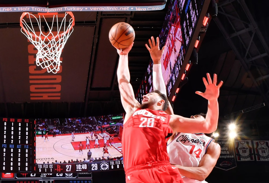 Durant's 26 points lead Rockets over Clippers 102-95