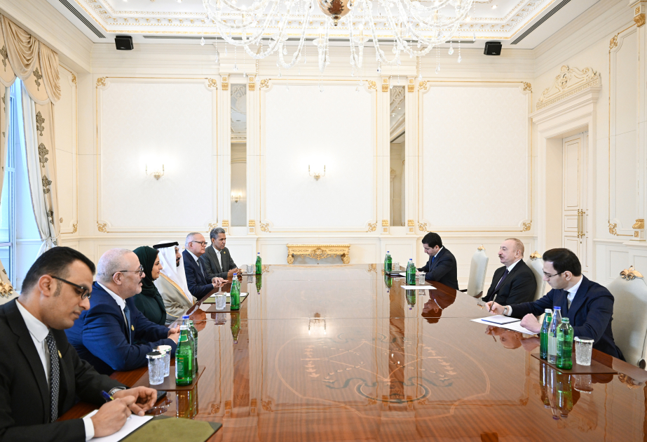 President Ilham Aliyev received delegation of Arab Parliament led by its President VIDEO