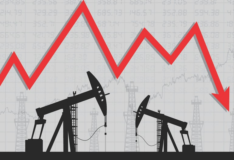 Dünya neft bazarında profisit yaranıb