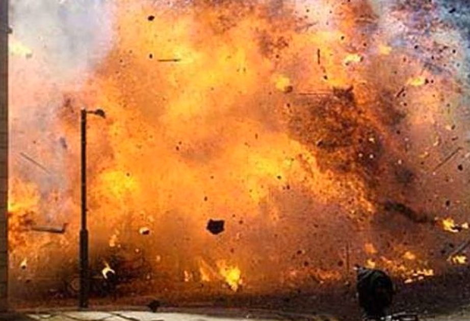 Crude bomb blast injures 3 at Bangladesh polling center