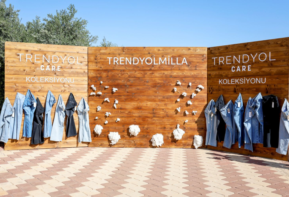 ®  Trendyolmilla первой представила джинсовую коллекцию из регенеративного хлопка