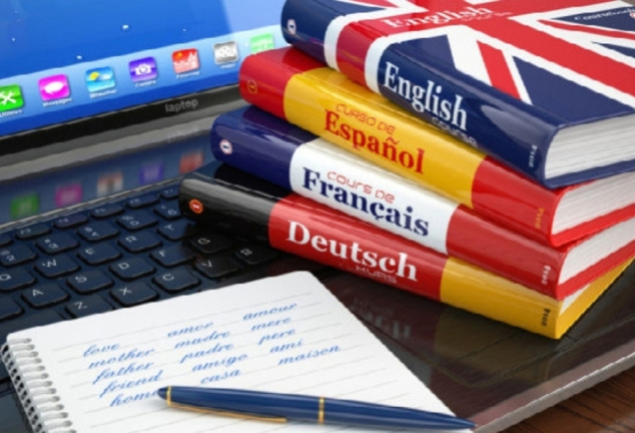 Doktoranturada təhsil alan və ya təhsilini bitirmiş iddiaçıların xarici dillər üzrə fəlsəfə doktoru imtahanı keçiriləcək