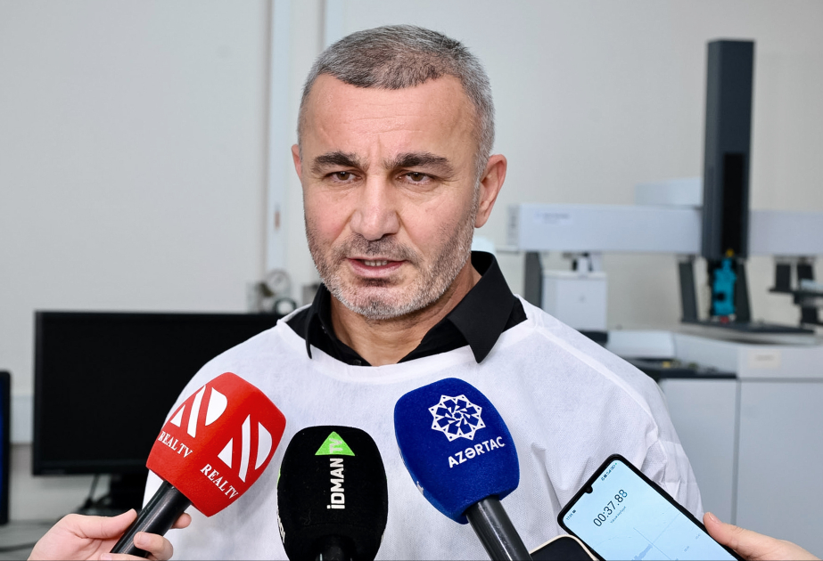 Qurban Qurbanov: “Nyukasl”ın zəif tərəfləri yoxdur VİDEO